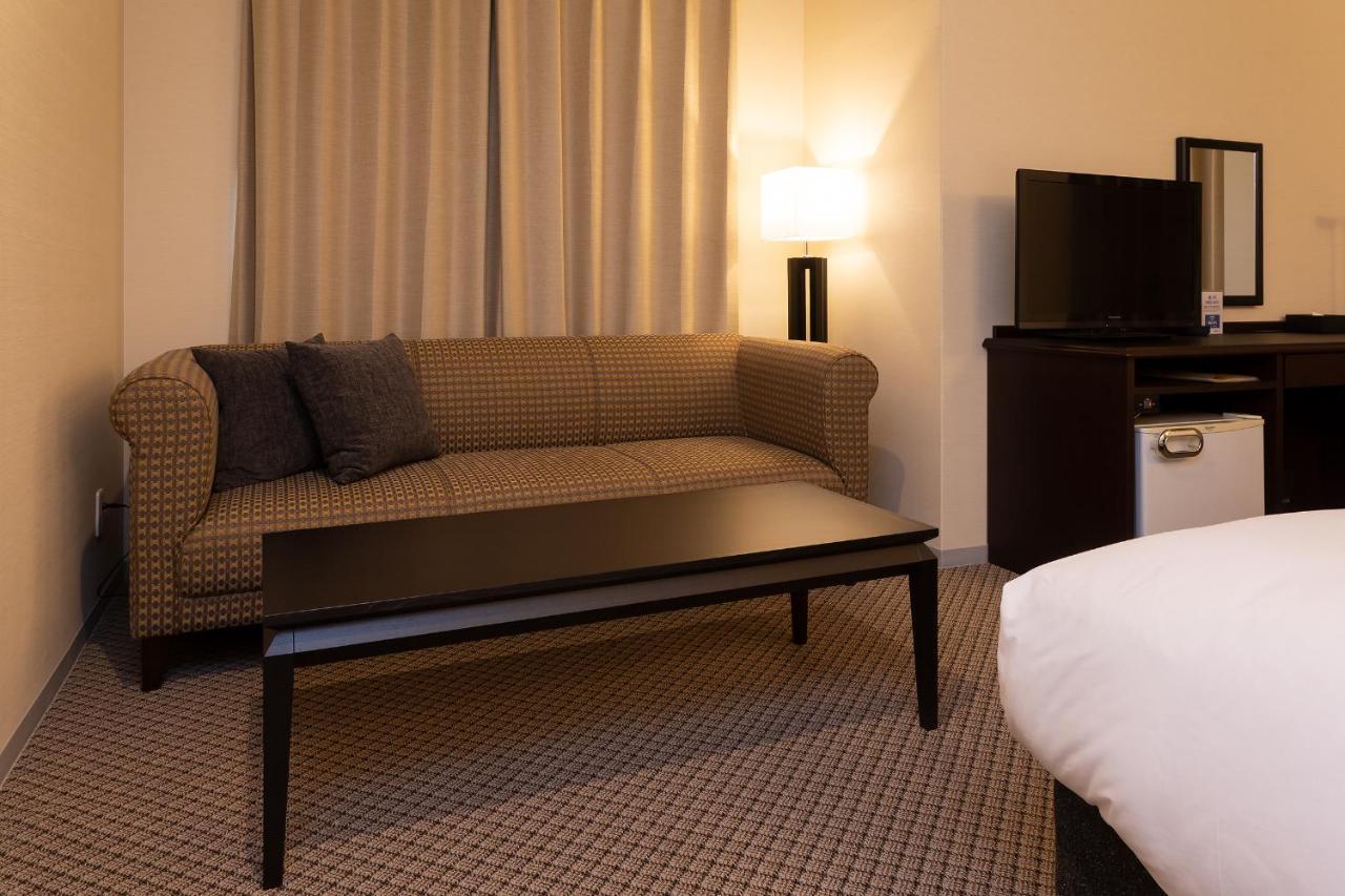 Chisun Grand Takamatsu Hotel Buitenkant foto